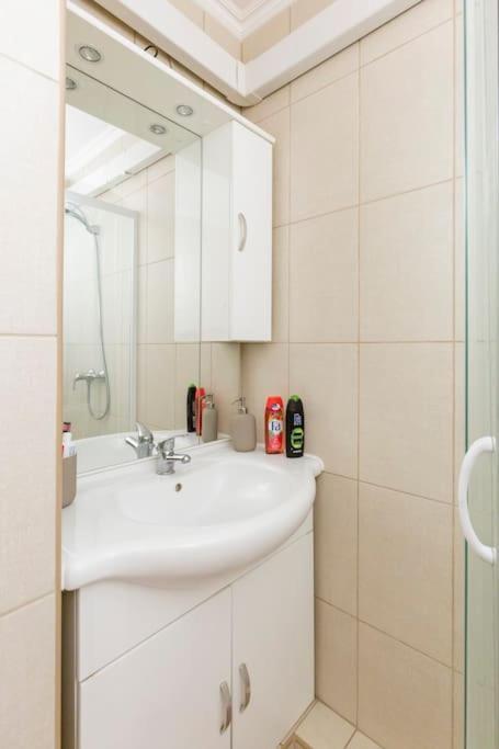 Lovely 1 Bedroom Flat - Gazdagret Budapest Exterior foto